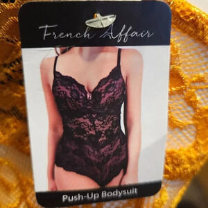 NWT French Affair Push Up Bra Bodysuit Gold Lined with Black Lingerie Size Small